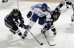 开云APP-布伦森独舞汽车城，活塞主场力克广厦，一人主宰比赛走向