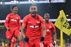 开云下载-奥格斯堡球队在主场全取三分，开启胜利连串的简单介绍