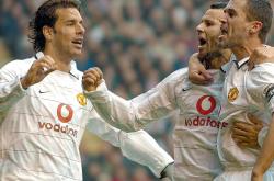 开云体育登录-里尔足球俱乐部球员团结一心，追逐胜利的简单介绍