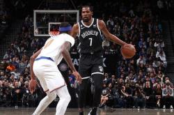 开云官网-篮网横扫波兰男篮，杜兰特高光表现