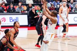 开云体育平台APP-法国男篮鏖战猛龙，东契奇爆发神勇