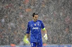 开云在线直播-西亚卡姆爆发引领团队风暴，马刺以整体篮球正面击溃热火