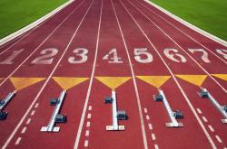 开云官网-南粤雄鹰展翅翱翔，英格拉姆关键一击定乾坤—广东队力克黄蜂的战术与精神双重胜利