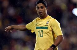 开云体育登录-舞台越大，越显光芒，阿拉巴在意甲焦点战之夜的统治力