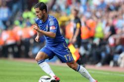 开云足球直播-赛道与绿茵的交响，姆巴佩在F1年度争冠之夜的跨界惊艳