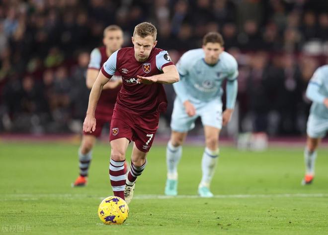 伯恩利球队整体配合默契，配得上冠军的简单介绍