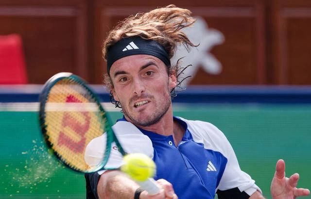 关于西班牙网球队强势美国网球队，西西帕斯绝境逆转的信息