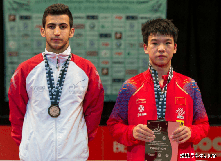 丹麦队逆转日本队，黄鸭组合刷新纪录