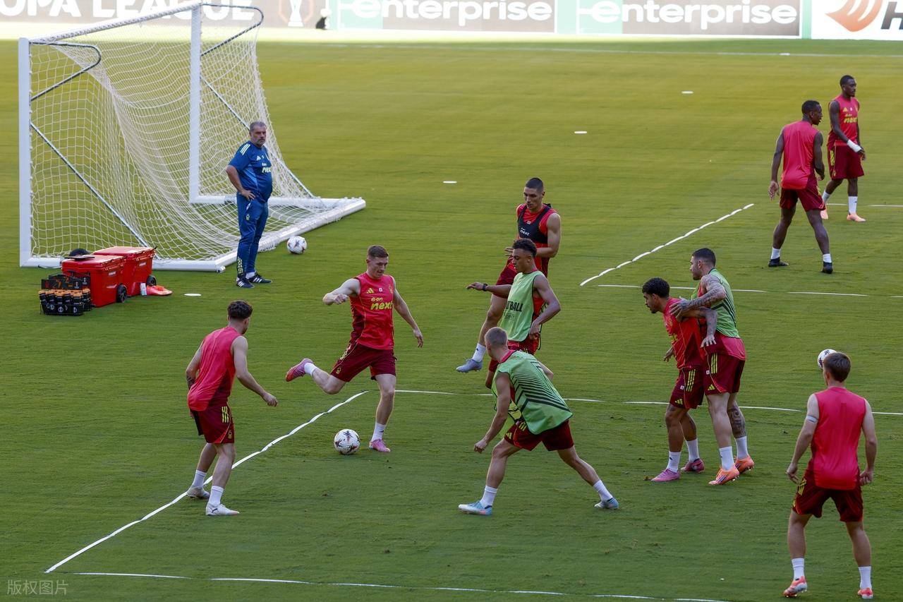 席尼斯主场憾负，球队需寻找突破口的简单介绍