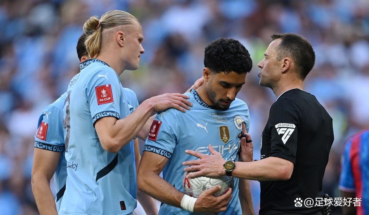 哥伦比亚血洗德国，哈兰德关键制胜的简单介绍