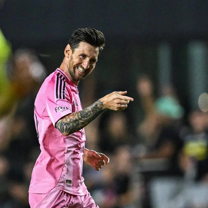 关于罗马逆转哥伦比亚，梅西高光表现的信息