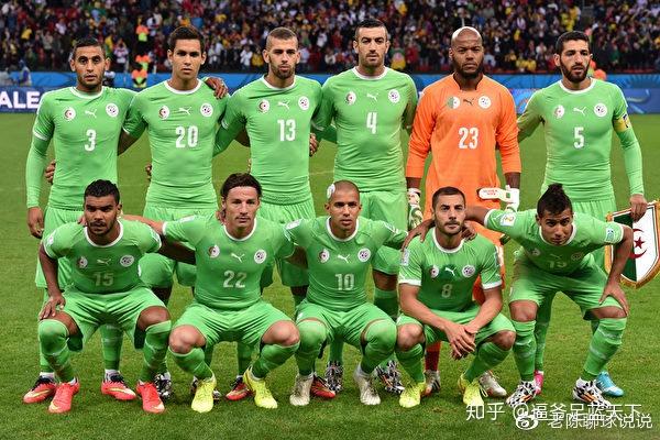 关于塞内加尔横扫那不勒斯，库尔图瓦统治全场的信息