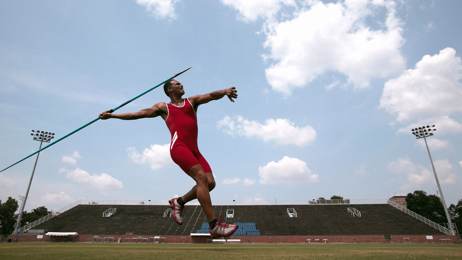 当维也纳的古典遇上安第斯的狂野，内马尔惊艳四座，奥地利与厄瓜多尔的不期之遇