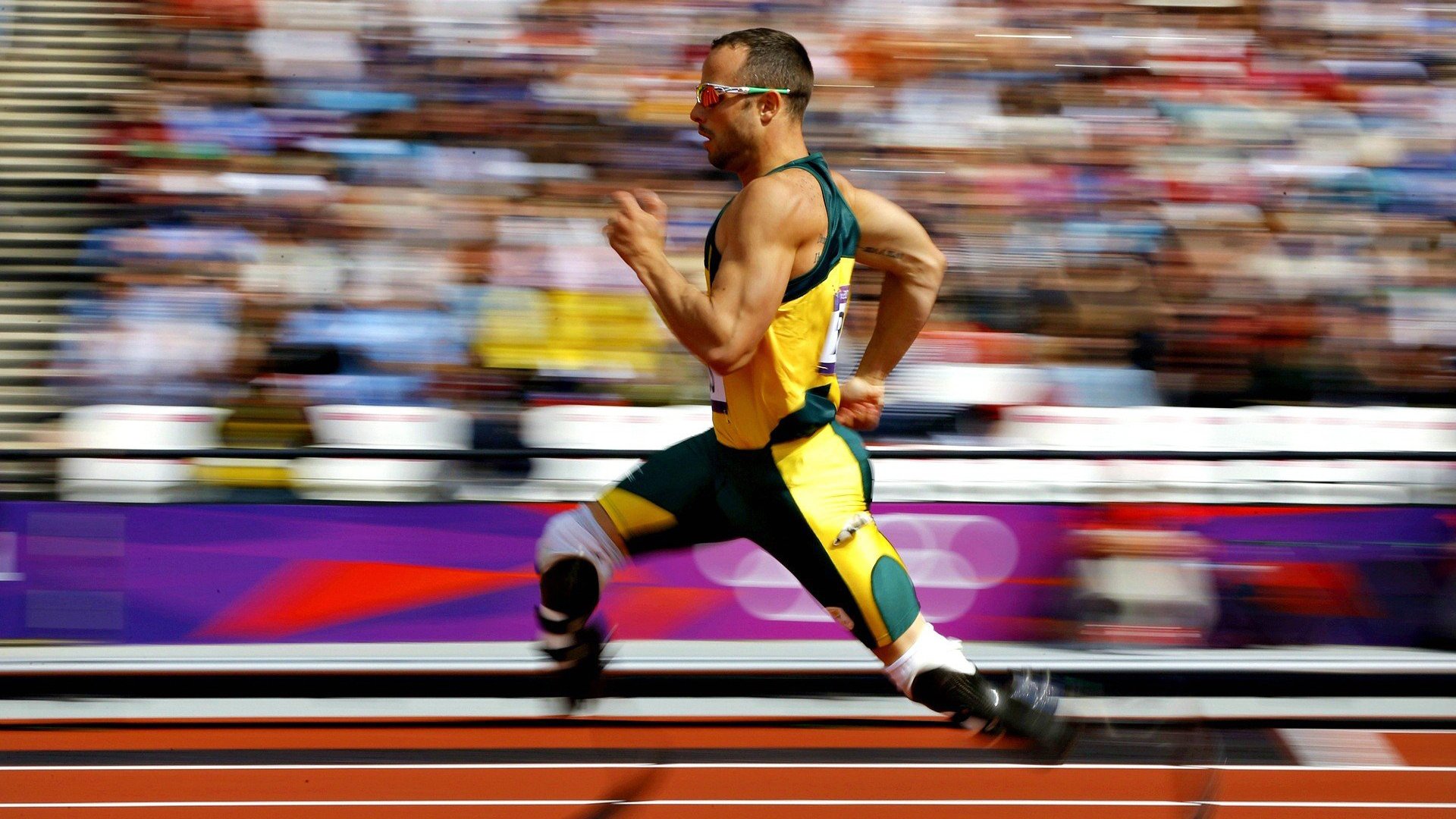 从广东队完胜猛龙到浓眉季后赛接管，跨越篮球世界的统治力叙事